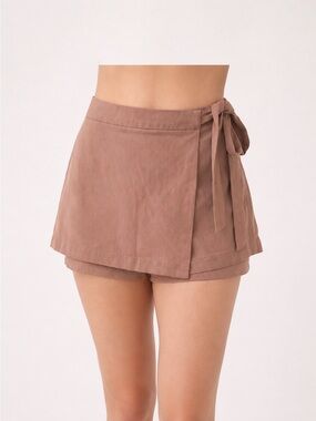 Gym & Everyday Wear Skort Taupe Wrap Style Size Small NWT